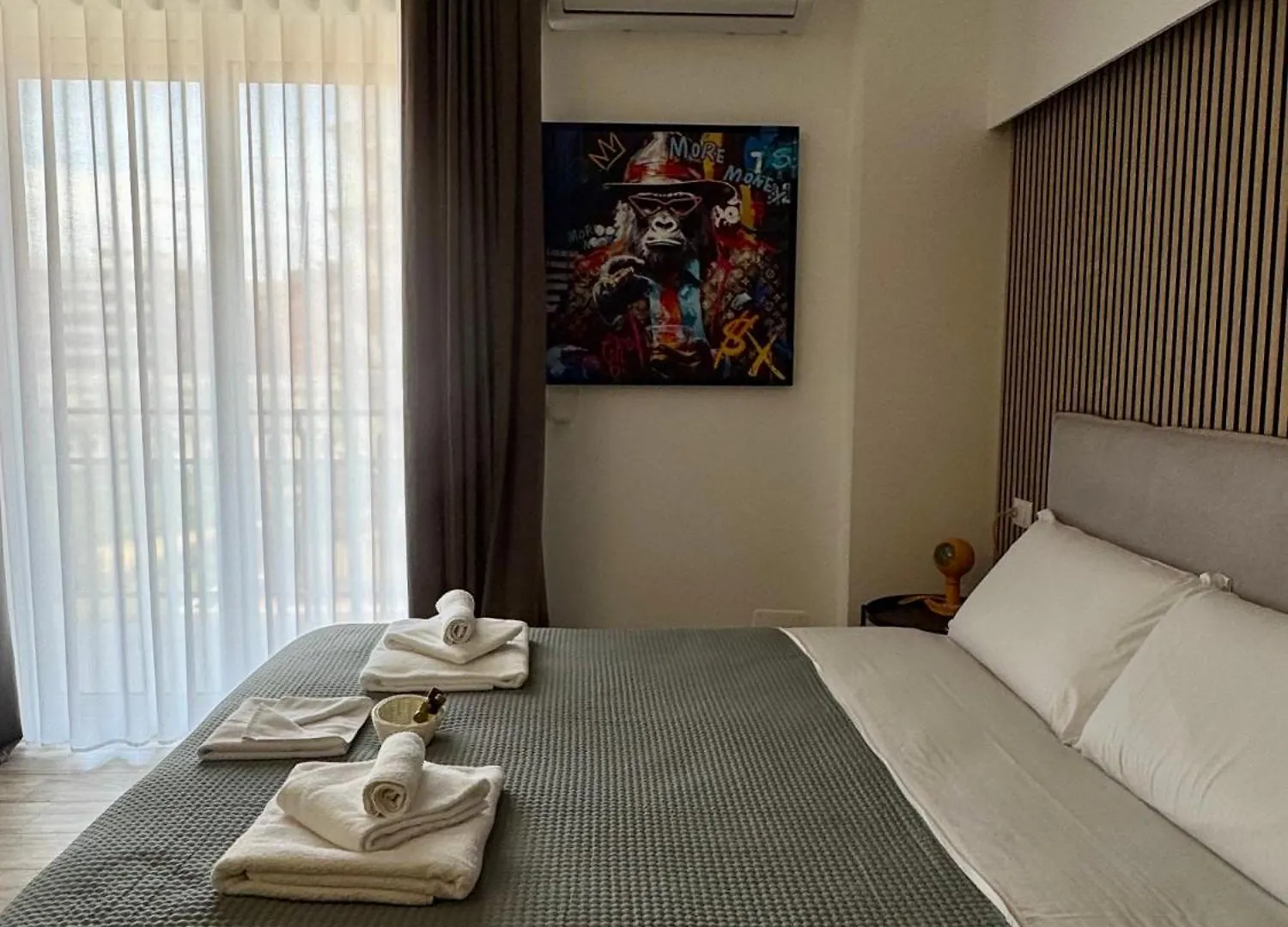 Apartment Maison 32 - Luxury Suite Con Jacuzzi E Cucina - Bari Central Station